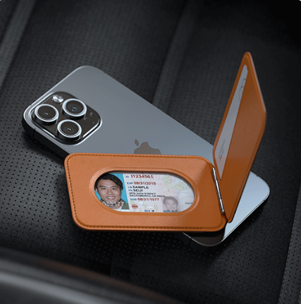 Для iPhone випустили гаманець-підставку з MagSafe: фото і ціна пристрою